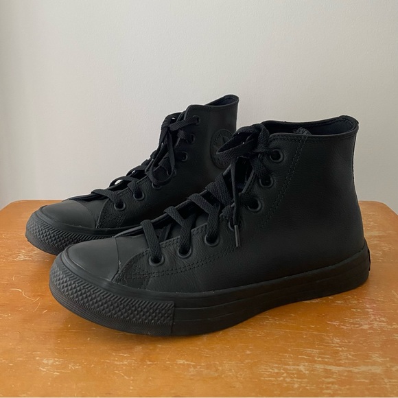 SOLD Converse Chuck Taylor All Star leather black mono high tops - Picture 4 of 6